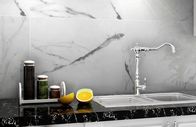 Sztuczny marmurowy efekt Płytki kuchenne Rozmiar 24 &quot;X 24&quot; Luksusowy Carrara Biały kolor Rozmiar 600x600mm