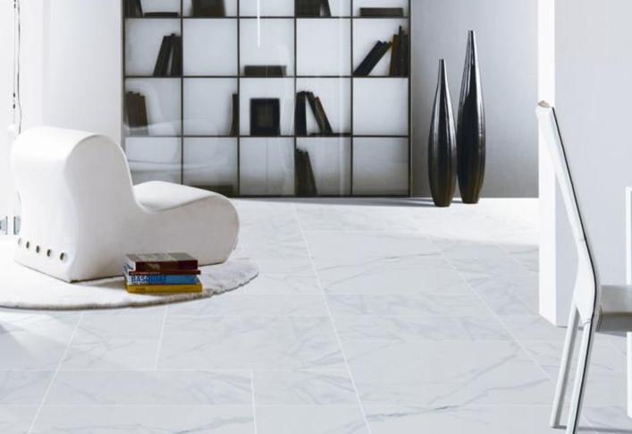 Antypoślizgowa marmurowa płytka porcelanowa, glazurowana porcelanowa płytka podłogowa Carrara Płytki porcelanowe wewnętrzne