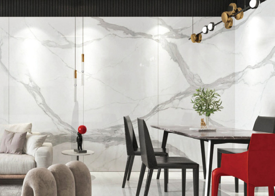 1200*2800mm Białe płytki z porcelany wewnętrznej i trwałe z wchłanianiem wody 0,5%