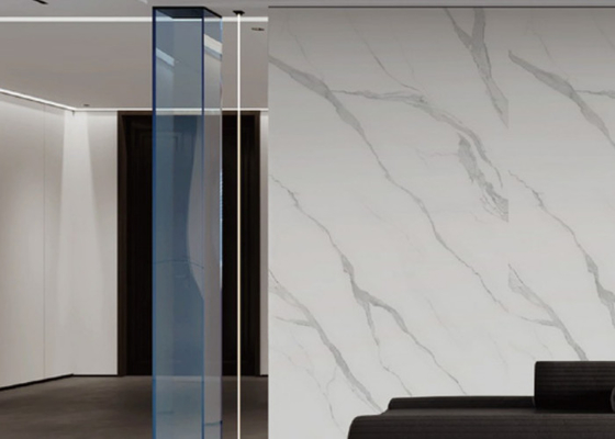 Płytki porcelanowe odporne na zadrapania z < 0,5% wchłanianiem wody