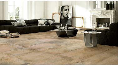 Antypoślizgowy wygląd cementu Współczynnik absorpcji płytek porcelanowych poniżej 0,05%