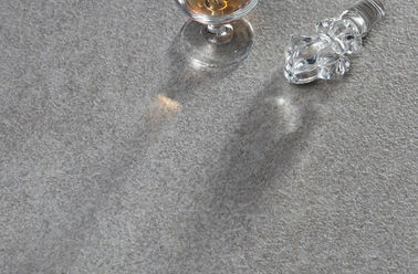 Izolacja cieplna Wygląd kamienia Porcelana Współczynnik absorpcji płytek mniej niż 0,05%