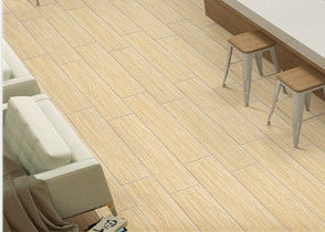 Płytki porcelanowe o wyglądzie drewna Strona główna Antypoślizgowe, odporne na zużycie, matowe płytki podłogowe, ceramiczne płytki podłogowe z drewna ziarnistego